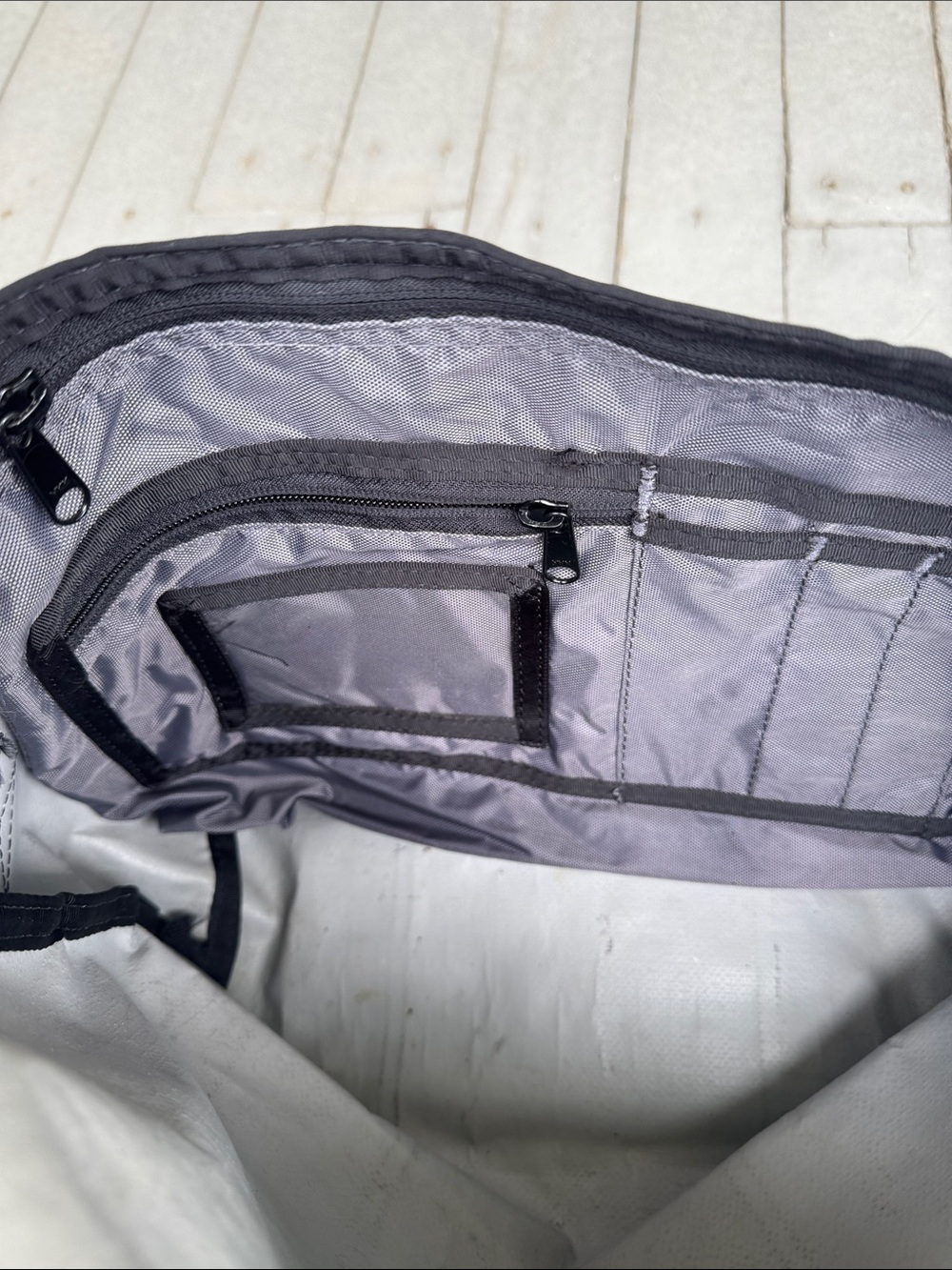 Timbuk2 Pink & Orange Messenger Bag - Picture 4 of 6